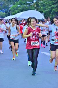 BIB: 389, 2061
                            <button type="button" onclick="openModal(5976398)" class="btn btn-primary btn-sm float-right btn-popup" data-toggle="modal" data-target=".modal-high-quality">
                        <i class="fas fa-shopping-cart"></i> Add to Cart
                    </button>
                                            <button type="button" onclick="isThisMe(5976398, true)" class="btn btn-success btn-sm float-right btn-popup btn-isme hidden" data-toggle="tooltip" data-placement="bottom" title="นี่คือรูปของคุณใช่ไหม คลิกที่นี่เพื่อเอาเข้าอัลบั้ม">
                        <i class="fas fa-plus"></i> Add to album
                    </button>
                    <button type="button" onclick="isThisMe(5976398, false)" class="btn btn-warning btn-sm float-right btn-popup btn-isnotme hidden">
                        <i class="fas fa-ban"></i> Remove from album
                    </button>