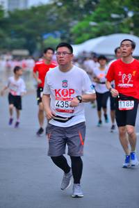 BIB: 435, 1186
                            <button type="button" onclick="openModal(5992891)" class="btn btn-primary btn-sm float-right btn-popup" data-toggle="modal" data-target=".modal-high-quality">
                        <i class="fas fa-shopping-cart"></i> Add to Cart
                    </button>
                                            <button type="button" onclick="isThisMe(5992891, true)" class="btn btn-success btn-sm float-right btn-popup btn-isme hidden" data-toggle="tooltip" data-placement="bottom" title="นี่คือรูปของคุณใช่ไหม คลิกที่นี่เพื่อเอาเข้าอัลบั้ม">
                        <i class="fas fa-plus"></i> Add to album
                    </button>
                    <button type="button" onclick="isThisMe(5992891, false)" class="btn btn-warning btn-sm float-right btn-popup btn-isnotme hidden">
                        <i class="fas fa-ban"></i> Remove from album
                    </button>