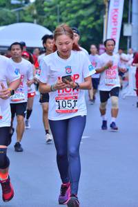 BIB: 2284, 2019, 105
                            <button type="button" onclick="openModal(5978655)" class="btn btn-primary btn-sm float-right btn-popup" data-toggle="modal" data-target=".modal-high-quality">
                        <i class="fas fa-shopping-cart"></i> Add to Cart
                    </button>
                                            <button type="button" onclick="isThisMe(5978655, true)" class="btn btn-success btn-sm float-right btn-popup btn-isme hidden" data-toggle="tooltip" data-placement="bottom" title="นี่คือรูปของคุณใช่ไหม คลิกที่นี่เพื่อเอาเข้าอัลบั้ม">
                        <i class="fas fa-plus"></i> Add to album
                    </button>
                    <button type="button" onclick="isThisMe(5978655, false)" class="btn btn-warning btn-sm float-right btn-popup btn-isnotme hidden">
                        <i class="fas fa-ban"></i> Remove from album
                    </button>