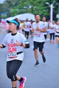 BIB: 7455, 153
                            <button type="button" onclick="openModal(5991690)" class="btn btn-primary btn-sm float-right btn-popup" data-toggle="modal" data-target=".modal-high-quality">
                        <i class="fas fa-shopping-cart"></i> Add to Cart
                    </button>
                                            <button type="button" onclick="isThisMe(5991690, true)" class="btn btn-success btn-sm float-right btn-popup btn-isme hidden" data-toggle="tooltip" data-placement="bottom" title="นี่คือรูปของคุณใช่ไหม คลิกที่นี่เพื่อเอาเข้าอัลบั้ม">
                        <i class="fas fa-plus"></i> Add to album
                    </button>
                    <button type="button" onclick="isThisMe(5991690, false)" class="btn btn-warning btn-sm float-right btn-popup btn-isnotme hidden">
                        <i class="fas fa-ban"></i> Remove from album
                    </button>