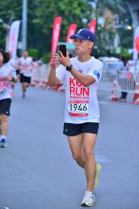 BIB: 201, 1946
                            <button type="button" onclick="openModal(5986755)" class="btn btn-primary btn-sm float-right btn-popup" data-toggle="modal" data-target=".modal-high-quality">
                        <i class="fas fa-shopping-cart"></i> Add to Cart
                    </button>
                                            <button type="button" onclick="isThisMe(5986755, true)" class="btn btn-success btn-sm float-right btn-popup btn-isme hidden" data-toggle="tooltip" data-placement="bottom" title="นี่คือรูปของคุณใช่ไหม คลิกที่นี่เพื่อเอาเข้าอัลบั้ม">
                        <i class="fas fa-plus"></i> Add to album
                    </button>
                    <button type="button" onclick="isThisMe(5986755, false)" class="btn btn-warning btn-sm float-right btn-popup btn-isnotme hidden">
                        <i class="fas fa-ban"></i> Remove from album
                    </button>