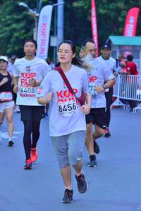 BIB: 4408, 1938, 8456
                            <button type="button" onclick="openModal(5972601)" class="btn btn-primary btn-sm float-right btn-popup" data-toggle="modal" data-target=".modal-high-quality">
                        <i class="fas fa-shopping-cart"></i> Add to Cart
                    </button>
                                            <button type="button" onclick="isThisMe(5972601, true)" class="btn btn-success btn-sm float-right btn-popup btn-isme hidden" data-toggle="tooltip" data-placement="bottom" title="นี่คือรูปของคุณใช่ไหม คลิกที่นี่เพื่อเอาเข้าอัลบั้ม">
                        <i class="fas fa-plus"></i> Add to album
                    </button>
                    <button type="button" onclick="isThisMe(5972601, false)" class="btn btn-warning btn-sm float-right btn-popup btn-isnotme hidden">
                        <i class="fas fa-ban"></i> Remove from album
                    </button>