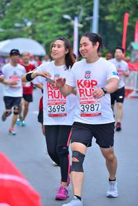 BIB: 2016, 3695, 3987
                            <button type="button" onclick="openModal(5996798)" class="btn btn-primary btn-sm float-right btn-popup" data-toggle="modal" data-target=".modal-high-quality">
                        <i class="fas fa-shopping-cart"></i> Add to Cart
                    </button>
                                            <button type="button" onclick="isThisMe(5996798, true)" class="btn btn-success btn-sm float-right btn-popup btn-isme hidden" data-toggle="tooltip" data-placement="bottom" title="นี่คือรูปของคุณใช่ไหม คลิกที่นี่เพื่อเอาเข้าอัลบั้ม">
                        <i class="fas fa-plus"></i> Add to album
                    </button>
                    <button type="button" onclick="isThisMe(5996798, false)" class="btn btn-warning btn-sm float-right btn-popup btn-isnotme hidden">
                        <i class="fas fa-ban"></i> Remove from album
                    </button>