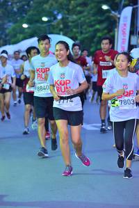 BIB: 8840, 7803
                            <button type="button" onclick="openModal(5950069)" class="btn btn-primary btn-sm float-right btn-popup" data-toggle="modal" data-target=".modal-high-quality">
                        <i class="fas fa-shopping-cart"></i> Add to Cart
                    </button>
                                            <button type="button" onclick="isThisMe(5950069, true)" class="btn btn-success btn-sm float-right btn-popup btn-isme hidden" data-toggle="tooltip" data-placement="bottom" title="นี่คือรูปของคุณใช่ไหม คลิกที่นี่เพื่อเอาเข้าอัลบั้ม">
                        <i class="fas fa-plus"></i> Add to album
                    </button>
                    <button type="button" onclick="isThisMe(5950069, false)" class="btn btn-warning btn-sm float-right btn-popup btn-isnotme hidden">
                        <i class="fas fa-ban"></i> Remove from album
                    </button>