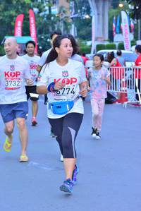 BIB: 3732, 6774
                            <button type="button" onclick="openModal(5975900)" class="btn btn-primary btn-sm float-right btn-popup" data-toggle="modal" data-target=".modal-high-quality">
                        <i class="fas fa-shopping-cart"></i> Add to Cart
                    </button>
                                            <button type="button" onclick="isThisMe(5975900, true)" class="btn btn-success btn-sm float-right btn-popup btn-isme hidden" data-toggle="tooltip" data-placement="bottom" title="นี่คือรูปของคุณใช่ไหม คลิกที่นี่เพื่อเอาเข้าอัลบั้ม">
                        <i class="fas fa-plus"></i> Add to album
                    </button>
                    <button type="button" onclick="isThisMe(5975900, false)" class="btn btn-warning btn-sm float-right btn-popup btn-isnotme hidden">
                        <i class="fas fa-ban"></i> Remove from album
                    </button>