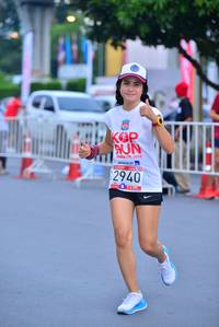 BIB: 2019, 2940
                            <button type="button" onclick="openModal(5989667)" class="btn btn-primary btn-sm float-right btn-popup" data-toggle="modal" data-target=".modal-high-quality">
                        <i class="fas fa-shopping-cart"></i> Add to Cart
                    </button>
                                            <button type="button" onclick="isThisMe(5989667, true)" class="btn btn-success btn-sm float-right btn-popup btn-isme hidden" data-toggle="tooltip" data-placement="bottom" title="นี่คือรูปของคุณใช่ไหม คลิกที่นี่เพื่อเอาเข้าอัลบั้ม">
                        <i class="fas fa-plus"></i> Add to album
                    </button>
                    <button type="button" onclick="isThisMe(5989667, false)" class="btn btn-warning btn-sm float-right btn-popup btn-isnotme hidden">
                        <i class="fas fa-ban"></i> Remove from album
                    </button>