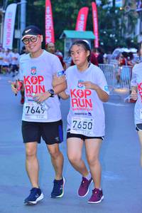 BIB: 7649, 7650, 
                            <button type="button" onclick="openModal(5972528)" class="btn btn-primary btn-sm float-right btn-popup" data-toggle="modal" data-target=".modal-high-quality">
                        <i class="fas fa-shopping-cart"></i> Add to Cart
                    </button>
                                            <button type="button" onclick="isThisMe(5972528, true)" class="btn btn-success btn-sm float-right btn-popup btn-isme hidden" data-toggle="tooltip" data-placement="bottom" title="นี่คือรูปของคุณใช่ไหม คลิกที่นี่เพื่อเอาเข้าอัลบั้ม">
                        <i class="fas fa-plus"></i> Add to album
                    </button>
                    <button type="button" onclick="isThisMe(5972528, false)" class="btn btn-warning btn-sm float-right btn-popup btn-isnotme hidden">
                        <i class="fas fa-ban"></i> Remove from album
                    </button>