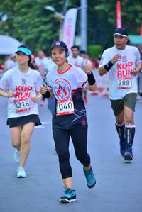 BIB: 2881, 3318, 1040
                            <button type="button" onclick="openModal(5979550)" class="btn btn-primary btn-sm float-right btn-popup" data-toggle="modal" data-target=".modal-high-quality">
                        <i class="fas fa-shopping-cart"></i> Add to Cart
                    </button>
                                            <button type="button" onclick="isThisMe(5979550, true)" class="btn btn-success btn-sm float-right btn-popup btn-isme hidden" data-toggle="tooltip" data-placement="bottom" title="นี่คือรูปของคุณใช่ไหม คลิกที่นี่เพื่อเอาเข้าอัลบั้ม">
                        <i class="fas fa-plus"></i> Add to album
                    </button>
                    <button type="button" onclick="isThisMe(5979550, false)" class="btn btn-warning btn-sm float-right btn-popup btn-isnotme hidden">
                        <i class="fas fa-ban"></i> Remove from album
                    </button>