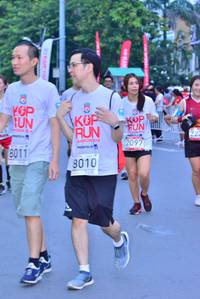 BIB: 2097, 8011, 8010
                            <button type="button" onclick="openModal(5976467)" class="btn btn-primary btn-sm float-right btn-popup" data-toggle="modal" data-target=".modal-high-quality">
                        <i class="fas fa-shopping-cart"></i> Add to Cart
                    </button>
                                            <button type="button" onclick="isThisMe(5976467, true)" class="btn btn-success btn-sm float-right btn-popup btn-isme hidden" data-toggle="tooltip" data-placement="bottom" title="นี่คือรูปของคุณใช่ไหม คลิกที่นี่เพื่อเอาเข้าอัลบั้ม">
                        <i class="fas fa-plus"></i> Add to album
                    </button>
                    <button type="button" onclick="isThisMe(5976467, false)" class="btn btn-warning btn-sm float-right btn-popup btn-isnotme hidden">
                        <i class="fas fa-ban"></i> Remove from album
                    </button>