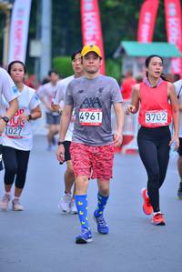 BIB: 4961, 3702, 1027
                            <button type="button" onclick="openModal(5988907)" class="btn btn-primary btn-sm float-right btn-popup" data-toggle="modal" data-target=".modal-high-quality">
                        <i class="fas fa-shopping-cart"></i> Add to Cart
                    </button>
                                            <button type="button" onclick="isThisMe(5988907, true)" class="btn btn-success btn-sm float-right btn-popup btn-isme hidden" data-toggle="tooltip" data-placement="bottom" title="นี่คือรูปของคุณใช่ไหม คลิกที่นี่เพื่อเอาเข้าอัลบั้ม">
                        <i class="fas fa-plus"></i> Add to album
                    </button>
                    <button type="button" onclick="isThisMe(5988907, false)" class="btn btn-warning btn-sm float-right btn-popup btn-isnotme hidden">
                        <i class="fas fa-ban"></i> Remove from album
                    </button>