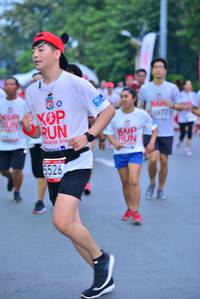 BIB: 6472, 019, 5526
                            <button type="button" onclick="openModal(5987379)" class="btn btn-primary btn-sm float-right btn-popup" data-toggle="modal" data-target=".modal-high-quality">
                        <i class="fas fa-shopping-cart"></i> Add to Cart
                    </button>
                                            <button type="button" onclick="isThisMe(5987379, true)" class="btn btn-success btn-sm float-right btn-popup btn-isme hidden" data-toggle="tooltip" data-placement="bottom" title="นี่คือรูปของคุณใช่ไหม คลิกที่นี่เพื่อเอาเข้าอัลบั้ม">
                        <i class="fas fa-plus"></i> Add to album
                    </button>
                    <button type="button" onclick="isThisMe(5987379, false)" class="btn btn-warning btn-sm float-right btn-popup btn-isnotme hidden">
                        <i class="fas fa-ban"></i> Remove from album
                    </button>