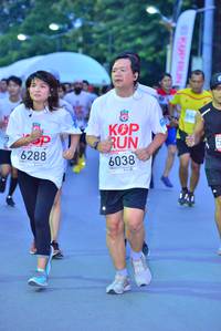 BIB: 6038, 6288
                            <button type="button" onclick="openModal(5955304)" class="btn btn-primary btn-sm float-right btn-popup" data-toggle="modal" data-target=".modal-high-quality">
                        <i class="fas fa-shopping-cart"></i> Add to Cart
                    </button>
                                            <button type="button" onclick="isThisMe(5955304, true)" class="btn btn-success btn-sm float-right btn-popup btn-isme hidden" data-toggle="tooltip" data-placement="bottom" title="นี่คือรูปของคุณใช่ไหม คลิกที่นี่เพื่อเอาเข้าอัลบั้ม">
                        <i class="fas fa-plus"></i> Add to album
                    </button>
                    <button type="button" onclick="isThisMe(5955304, false)" class="btn btn-warning btn-sm float-right btn-popup btn-isnotme hidden">
                        <i class="fas fa-ban"></i> Remove from album
                    </button>