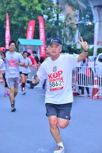 BIB: 2594, 5862
                            <button type="button" onclick="openModal(5976151)" class="btn btn-primary btn-sm float-right btn-popup" data-toggle="modal" data-target=".modal-high-quality">
                        <i class="fas fa-shopping-cart"></i> Add to Cart
                    </button>
                                            <button type="button" onclick="isThisMe(5976151, true)" class="btn btn-success btn-sm float-right btn-popup btn-isme hidden" data-toggle="tooltip" data-placement="bottom" title="นี่คือรูปของคุณใช่ไหม คลิกที่นี่เพื่อเอาเข้าอัลบั้ม">
                        <i class="fas fa-plus"></i> Add to album
                    </button>
                    <button type="button" onclick="isThisMe(5976151, false)" class="btn btn-warning btn-sm float-right btn-popup btn-isnotme hidden">
                        <i class="fas fa-ban"></i> Remove from album
                    </button>