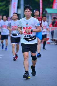 BIB: 306
                            <button type="button" onclick="openModal(5985028)" class="btn btn-primary btn-sm float-right btn-popup" data-toggle="modal" data-target=".modal-high-quality">
                        <i class="fas fa-shopping-cart"></i> Add to Cart
                    </button>
                                            <button type="button" onclick="isThisMe(5985028, true)" class="btn btn-success btn-sm float-right btn-popup btn-isme hidden" data-toggle="tooltip" data-placement="bottom" title="นี่คือรูปของคุณใช่ไหม คลิกที่นี่เพื่อเอาเข้าอัลบั้ม">
                        <i class="fas fa-plus"></i> Add to album
                    </button>
                    <button type="button" onclick="isThisMe(5985028, false)" class="btn btn-warning btn-sm float-right btn-popup btn-isnotme hidden">
                        <i class="fas fa-ban"></i> Remove from album
                    </button>