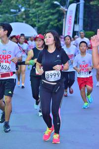 BIB: 626, 8193, 8999
                            <button type="button" onclick="openModal(5973609)" class="btn btn-primary btn-sm float-right btn-popup" data-toggle="modal" data-target=".modal-high-quality">
                        <i class="fas fa-shopping-cart"></i> Add to Cart
                    </button>
                                            <button type="button" onclick="isThisMe(5973609, true)" class="btn btn-success btn-sm float-right btn-popup btn-isme hidden" data-toggle="tooltip" data-placement="bottom" title="นี่คือรูปของคุณใช่ไหม คลิกที่นี่เพื่อเอาเข้าอัลบั้ม">
                        <i class="fas fa-plus"></i> Add to album
                    </button>
                    <button type="button" onclick="isThisMe(5973609, false)" class="btn btn-warning btn-sm float-right btn-popup btn-isnotme hidden">
                        <i class="fas fa-ban"></i> Remove from album
                    </button>