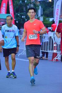 BIB: 5380
                            <button type="button" onclick="openModal(5972313)" class="btn btn-primary btn-sm float-right btn-popup" data-toggle="modal" data-target=".modal-high-quality">
                        <i class="fas fa-shopping-cart"></i> Add to Cart
                    </button>
                                            <button type="button" onclick="isThisMe(5972313, true)" class="btn btn-success btn-sm float-right btn-popup btn-isme hidden" data-toggle="tooltip" data-placement="bottom" title="นี่คือรูปของคุณใช่ไหม คลิกที่นี่เพื่อเอาเข้าอัลบั้ม">
                        <i class="fas fa-plus"></i> Add to album
                    </button>
                    <button type="button" onclick="isThisMe(5972313, false)" class="btn btn-warning btn-sm float-right btn-popup btn-isnotme hidden">
                        <i class="fas fa-ban"></i> Remove from album
                    </button>