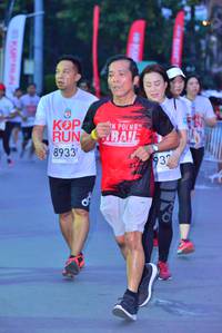 BIB: 8933, 932
                            <button type="button" onclick="openModal(5949661)" class="btn btn-primary btn-sm float-right btn-popup" data-toggle="modal" data-target=".modal-high-quality">
                        <i class="fas fa-shopping-cart"></i> Add to Cart
                    </button>
                                            <button type="button" onclick="isThisMe(5949661, true)" class="btn btn-success btn-sm float-right btn-popup btn-isme hidden" data-toggle="tooltip" data-placement="bottom" title="นี่คือรูปของคุณใช่ไหม คลิกที่นี่เพื่อเอาเข้าอัลบั้ม">
                        <i class="fas fa-plus"></i> Add to album
                    </button>
                    <button type="button" onclick="isThisMe(5949661, false)" class="btn btn-warning btn-sm float-right btn-popup btn-isnotme hidden">
                        <i class="fas fa-ban"></i> Remove from album
                    </button>