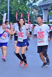 BIB: 7111, 7520, 1942
                            <button type="button" onclick="openModal(5978198)" class="btn btn-primary btn-sm float-right btn-popup" data-toggle="modal" data-target=".modal-high-quality">
                        <i class="fas fa-shopping-cart"></i> Add to Cart
                    </button>
                                            <button type="button" onclick="isThisMe(5978198, true)" class="btn btn-success btn-sm float-right btn-popup btn-isme hidden" data-toggle="tooltip" data-placement="bottom" title="นี่คือรูปของคุณใช่ไหม คลิกที่นี่เพื่อเอาเข้าอัลบั้ม">
                        <i class="fas fa-plus"></i> Add to album
                    </button>
                    <button type="button" onclick="isThisMe(5978198, false)" class="btn btn-warning btn-sm float-right btn-popup btn-isnotme hidden">
                        <i class="fas fa-ban"></i> Remove from album
                    </button>