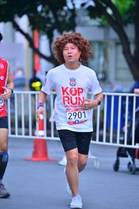 BIB: 2901
                            <button type="button" onclick="openModal(5979656)" class="btn btn-primary btn-sm float-right btn-popup" data-toggle="modal" data-target=".modal-high-quality">
                        <i class="fas fa-shopping-cart"></i> Add to Cart
                    </button>
                                            <button type="button" onclick="isThisMe(5979656, true)" class="btn btn-success btn-sm float-right btn-popup btn-isme hidden" data-toggle="tooltip" data-placement="bottom" title="นี่คือรูปของคุณใช่ไหม คลิกที่นี่เพื่อเอาเข้าอัลบั้ม">
                        <i class="fas fa-plus"></i> Add to album
                    </button>
                    <button type="button" onclick="isThisMe(5979656, false)" class="btn btn-warning btn-sm float-right btn-popup btn-isnotme hidden">
                        <i class="fas fa-ban"></i> Remove from album
                    </button>