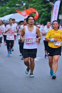 BIB: 5922, 3107
                            <button type="button" onclick="openModal(5994914)" class="btn btn-primary btn-sm float-right btn-popup" data-toggle="modal" data-target=".modal-high-quality">
                        <i class="fas fa-shopping-cart"></i> Add to Cart
                    </button>
                                            <button type="button" onclick="isThisMe(5994914, true)" class="btn btn-success btn-sm float-right btn-popup btn-isme hidden" data-toggle="tooltip" data-placement="bottom" title="นี่คือรูปของคุณใช่ไหม คลิกที่นี่เพื่อเอาเข้าอัลบั้ม">
                        <i class="fas fa-plus"></i> Add to album
                    </button>
                    <button type="button" onclick="isThisMe(5994914, false)" class="btn btn-warning btn-sm float-right btn-popup btn-isnotme hidden">
                        <i class="fas fa-ban"></i> Remove from album
                    </button>