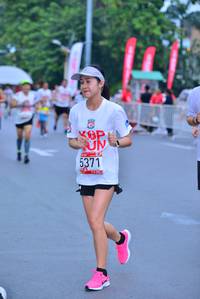 BIB: 5371
                            <button type="button" onclick="openModal(5986710)" class="btn btn-primary btn-sm float-right btn-popup" data-toggle="modal" data-target=".modal-high-quality">
                        <i class="fas fa-shopping-cart"></i> Add to Cart
                    </button>
                                            <button type="button" onclick="isThisMe(5986710, true)" class="btn btn-success btn-sm float-right btn-popup btn-isme hidden" data-toggle="tooltip" data-placement="bottom" title="นี่คือรูปของคุณใช่ไหม คลิกที่นี่เพื่อเอาเข้าอัลบั้ม">
                        <i class="fas fa-plus"></i> Add to album
                    </button>
                    <button type="button" onclick="isThisMe(5986710, false)" class="btn btn-warning btn-sm float-right btn-popup btn-isnotme hidden">
                        <i class="fas fa-ban"></i> Remove from album
                    </button>