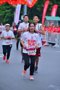 BIB: 552, 3465
                            <button type="button" onclick="openModal(5994985)" class="btn btn-primary btn-sm float-right btn-popup" data-toggle="modal" data-target=".modal-high-quality">
                        <i class="fas fa-shopping-cart"></i> Add to Cart
                    </button>
                                            <button type="button" onclick="isThisMe(5994985, true)" class="btn btn-success btn-sm float-right btn-popup btn-isme hidden" data-toggle="tooltip" data-placement="bottom" title="นี่คือรูปของคุณใช่ไหม คลิกที่นี่เพื่อเอาเข้าอัลบั้ม">
                        <i class="fas fa-plus"></i> Add to album
                    </button>
                    <button type="button" onclick="isThisMe(5994985, false)" class="btn btn-warning btn-sm float-right btn-popup btn-isnotme hidden">
                        <i class="fas fa-ban"></i> Remove from album
                    </button>