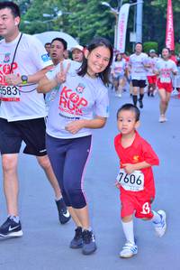 BIB: 583, 7606
                            <button type="button" onclick="openModal(5977397)" class="btn btn-primary btn-sm float-right btn-popup" data-toggle="modal" data-target=".modal-high-quality">
                        <i class="fas fa-shopping-cart"></i> Add to Cart
                    </button>
                                            <button type="button" onclick="isThisMe(5977397, true)" class="btn btn-success btn-sm float-right btn-popup btn-isme hidden" data-toggle="tooltip" data-placement="bottom" title="นี่คือรูปของคุณใช่ไหม คลิกที่นี่เพื่อเอาเข้าอัลบั้ม">
                        <i class="fas fa-plus"></i> Add to album
                    </button>
                    <button type="button" onclick="isThisMe(5977397, false)" class="btn btn-warning btn-sm float-right btn-popup btn-isnotme hidden">
                        <i class="fas fa-ban"></i> Remove from album
                    </button>