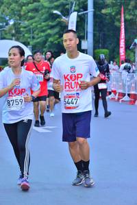 BIB: 915, 8759, 5447
                            <button type="button" onclick="openModal(5977093)" class="btn btn-primary btn-sm float-right btn-popup" data-toggle="modal" data-target=".modal-high-quality">
                        <i class="fas fa-shopping-cart"></i> Add to Cart
                    </button>
                                            <button type="button" onclick="isThisMe(5977093, true)" class="btn btn-success btn-sm float-right btn-popup btn-isme hidden" data-toggle="tooltip" data-placement="bottom" title="นี่คือรูปของคุณใช่ไหม คลิกที่นี่เพื่อเอาเข้าอัลบั้ม">
                        <i class="fas fa-plus"></i> Add to album
                    </button>
                    <button type="button" onclick="isThisMe(5977093, false)" class="btn btn-warning btn-sm float-right btn-popup btn-isnotme hidden">
                        <i class="fas fa-ban"></i> Remove from album
                    </button>