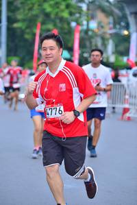 BIB: 4776
                            <button type="button" onclick="openModal(5993546)" class="btn btn-primary btn-sm float-right btn-popup" data-toggle="modal" data-target=".modal-high-quality">
                        <i class="fas fa-shopping-cart"></i> Add to Cart
                    </button>
                                            <button type="button" onclick="isThisMe(5993546, true)" class="btn btn-success btn-sm float-right btn-popup btn-isme hidden" data-toggle="tooltip" data-placement="bottom" title="นี่คือรูปของคุณใช่ไหม คลิกที่นี่เพื่อเอาเข้าอัลบั้ม">
                        <i class="fas fa-plus"></i> Add to album
                    </button>
                    <button type="button" onclick="isThisMe(5993546, false)" class="btn btn-warning btn-sm float-right btn-popup btn-isnotme hidden">
                        <i class="fas fa-ban"></i> Remove from album
                    </button>