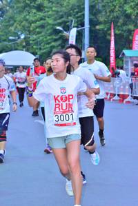 BIB: 3001
                            <button type="button" onclick="openModal(5977056)" class="btn btn-primary btn-sm float-right btn-popup" data-toggle="modal" data-target=".modal-high-quality">
                        <i class="fas fa-shopping-cart"></i> Add to Cart
                    </button>
                                            <button type="button" onclick="isThisMe(5977056, true)" class="btn btn-success btn-sm float-right btn-popup btn-isme hidden" data-toggle="tooltip" data-placement="bottom" title="นี่คือรูปของคุณใช่ไหม คลิกที่นี่เพื่อเอาเข้าอัลบั้ม">
                        <i class="fas fa-plus"></i> Add to album
                    </button>
                    <button type="button" onclick="isThisMe(5977056, false)" class="btn btn-warning btn-sm float-right btn-popup btn-isnotme hidden">
                        <i class="fas fa-ban"></i> Remove from album
                    </button>