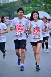 BIB: 201, 4056, 4055
                            <button type="button" onclick="openModal(5995974)" class="btn btn-primary btn-sm float-right btn-popup" data-toggle="modal" data-target=".modal-high-quality">
                        <i class="fas fa-shopping-cart"></i> Add to Cart
                    </button>
                                            <button type="button" onclick="isThisMe(5995974, true)" class="btn btn-success btn-sm float-right btn-popup btn-isme hidden" data-toggle="tooltip" data-placement="bottom" title="นี่คือรูปของคุณใช่ไหม คลิกที่นี่เพื่อเอาเข้าอัลบั้ม">
                        <i class="fas fa-plus"></i> Add to album
                    </button>
                    <button type="button" onclick="isThisMe(5995974, false)" class="btn btn-warning btn-sm float-right btn-popup btn-isnotme hidden">
                        <i class="fas fa-ban"></i> Remove from album
                    </button>