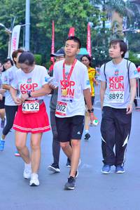 BIB: 201, 8892, 4132
                            <button type="button" onclick="openModal(5978312)" class="btn btn-primary btn-sm float-right btn-popup" data-toggle="modal" data-target=".modal-high-quality">
                        <i class="fas fa-shopping-cart"></i> Add to Cart
                    </button>
                                            <button type="button" onclick="isThisMe(5978312, true)" class="btn btn-success btn-sm float-right btn-popup btn-isme hidden" data-toggle="tooltip" data-placement="bottom" title="นี่คือรูปของคุณใช่ไหม คลิกที่นี่เพื่อเอาเข้าอัลบั้ม">
                        <i class="fas fa-plus"></i> Add to album
                    </button>
                    <button type="button" onclick="isThisMe(5978312, false)" class="btn btn-warning btn-sm float-right btn-popup btn-isnotme hidden">
                        <i class="fas fa-ban"></i> Remove from album
                    </button>