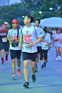 BIB: 903, 368, 201, 9042
                            <button type="button" onclick="openModal(5952667)" class="btn btn-primary btn-sm float-right btn-popup" data-toggle="modal" data-target=".modal-high-quality">
                        <i class="fas fa-shopping-cart"></i> Add to Cart
                    </button>
                                            <button type="button" onclick="isThisMe(5952667, true)" class="btn btn-success btn-sm float-right btn-popup btn-isme hidden" data-toggle="tooltip" data-placement="bottom" title="นี่คือรูปของคุณใช่ไหม คลิกที่นี่เพื่อเอาเข้าอัลบั้ม">
                        <i class="fas fa-plus"></i> Add to album
                    </button>
                    <button type="button" onclick="isThisMe(5952667, false)" class="btn btn-warning btn-sm float-right btn-popup btn-isnotme hidden">
                        <i class="fas fa-ban"></i> Remove from album
                    </button>