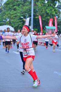 BIB: 413, 
                            <button type="button" onclick="openModal(5989529)" class="btn btn-primary btn-sm float-right btn-popup" data-toggle="modal" data-target=".modal-high-quality">
                        <i class="fas fa-shopping-cart"></i> Add to Cart
                    </button>
                                            <button type="button" onclick="isThisMe(5989529, true)" class="btn btn-success btn-sm float-right btn-popup btn-isme hidden" data-toggle="tooltip" data-placement="bottom" title="นี่คือรูปของคุณใช่ไหม คลิกที่นี่เพื่อเอาเข้าอัลบั้ม">
                        <i class="fas fa-plus"></i> Add to album
                    </button>
                    <button type="button" onclick="isThisMe(5989529, false)" class="btn btn-warning btn-sm float-right btn-popup btn-isnotme hidden">
                        <i class="fas fa-ban"></i> Remove from album
                    </button>