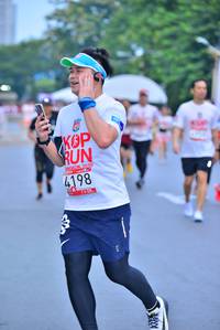 BIB: 2019, 4198
                            <button type="button" onclick="openModal(5988876)" class="btn btn-primary btn-sm float-right btn-popup" data-toggle="modal" data-target=".modal-high-quality">
                        <i class="fas fa-shopping-cart"></i> Add to Cart
                    </button>
                                            <button type="button" onclick="isThisMe(5988876, true)" class="btn btn-success btn-sm float-right btn-popup btn-isme hidden" data-toggle="tooltip" data-placement="bottom" title="นี่คือรูปของคุณใช่ไหม คลิกที่นี่เพื่อเอาเข้าอัลบั้ม">
                        <i class="fas fa-plus"></i> Add to album
                    </button>
                    <button type="button" onclick="isThisMe(5988876, false)" class="btn btn-warning btn-sm float-right btn-popup btn-isnotme hidden">
                        <i class="fas fa-ban"></i> Remove from album
                    </button>