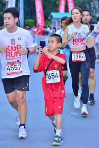 BIB: 2019, 1384, 4557, 7654
                            <button type="button" onclick="openModal(5975299)" class="btn btn-primary btn-sm float-right btn-popup" data-toggle="modal" data-target=".modal-high-quality">
                        <i class="fas fa-shopping-cart"></i> Add to Cart
                    </button>
                                            <button type="button" onclick="isThisMe(5975299, true)" class="btn btn-success btn-sm float-right btn-popup btn-isme hidden" data-toggle="tooltip" data-placement="bottom" title="นี่คือรูปของคุณใช่ไหม คลิกที่นี่เพื่อเอาเข้าอัลบั้ม">
                        <i class="fas fa-plus"></i> Add to album
                    </button>
                    <button type="button" onclick="isThisMe(5975299, false)" class="btn btn-warning btn-sm float-right btn-popup btn-isnotme hidden">
                        <i class="fas fa-ban"></i> Remove from album
                    </button>