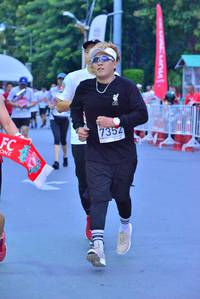 BIB: 7352
                            <button type="button" onclick="openModal(5974556)" class="btn btn-primary btn-sm float-right btn-popup" data-toggle="modal" data-target=".modal-high-quality">
                        <i class="fas fa-shopping-cart"></i> Add to Cart
                    </button>
                                            <button type="button" onclick="isThisMe(5974556, true)" class="btn btn-success btn-sm float-right btn-popup btn-isme hidden" data-toggle="tooltip" data-placement="bottom" title="นี่คือรูปของคุณใช่ไหม คลิกที่นี่เพื่อเอาเข้าอัลบั้ม">
                        <i class="fas fa-plus"></i> Add to album
                    </button>
                    <button type="button" onclick="isThisMe(5974556, false)" class="btn btn-warning btn-sm float-right btn-popup btn-isnotme hidden">
                        <i class="fas fa-ban"></i> Remove from album
                    </button>