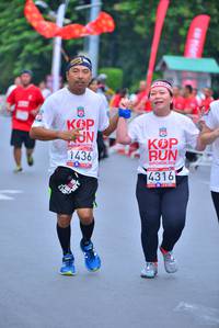 BIB: 1436, 201, 4316
                            <button type="button" onclick="openModal(5995209)" class="btn btn-primary btn-sm float-right btn-popup" data-toggle="modal" data-target=".modal-high-quality">
                        <i class="fas fa-shopping-cart"></i> Add to Cart
                    </button>
                                            <button type="button" onclick="isThisMe(5995209, true)" class="btn btn-success btn-sm float-right btn-popup btn-isme hidden" data-toggle="tooltip" data-placement="bottom" title="นี่คือรูปของคุณใช่ไหม คลิกที่นี่เพื่อเอาเข้าอัลบั้ม">
                        <i class="fas fa-plus"></i> Add to album
                    </button>
                    <button type="button" onclick="isThisMe(5995209, false)" class="btn btn-warning btn-sm float-right btn-popup btn-isnotme hidden">
                        <i class="fas fa-ban"></i> Remove from album
                    </button>