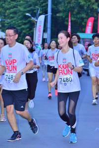 BIB: 748, 7480
                            <button type="button" onclick="openModal(5956776)" class="btn btn-primary btn-sm float-right btn-popup" data-toggle="modal" data-target=".modal-high-quality">
                        <i class="fas fa-shopping-cart"></i> Add to Cart
                    </button>
                                            <button type="button" onclick="isThisMe(5956776, true)" class="btn btn-success btn-sm float-right btn-popup btn-isme hidden" data-toggle="tooltip" data-placement="bottom" title="นี่คือรูปของคุณใช่ไหม คลิกที่นี่เพื่อเอาเข้าอัลบั้ม">
                        <i class="fas fa-plus"></i> Add to album
                    </button>
                    <button type="button" onclick="isThisMe(5956776, false)" class="btn btn-warning btn-sm float-right btn-popup btn-isnotme hidden">
                        <i class="fas fa-ban"></i> Remove from album
                    </button>