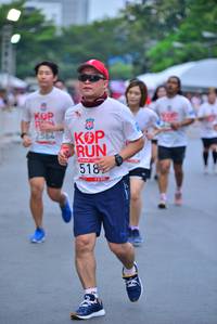 BIB: 518, 2564
                            <button type="button" onclick="openModal(5996221)" class="btn btn-primary btn-sm float-right btn-popup" data-toggle="modal" data-target=".modal-high-quality">
                        <i class="fas fa-shopping-cart"></i> Add to Cart
                    </button>
                                            <button type="button" onclick="isThisMe(5996221, true)" class="btn btn-success btn-sm float-right btn-popup btn-isme hidden" data-toggle="tooltip" data-placement="bottom" title="นี่คือรูปของคุณใช่ไหม คลิกที่นี่เพื่อเอาเข้าอัลบั้ม">
                        <i class="fas fa-plus"></i> Add to album
                    </button>
                    <button type="button" onclick="isThisMe(5996221, false)" class="btn btn-warning btn-sm float-right btn-popup btn-isnotme hidden">
                        <i class="fas fa-ban"></i> Remove from album
                    </button>