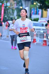 BIB: 2335
                            <button type="button" onclick="openModal(5979479)" class="btn btn-primary btn-sm float-right btn-popup" data-toggle="modal" data-target=".modal-high-quality">
                        <i class="fas fa-shopping-cart"></i> Add to Cart
                    </button>
                                            <button type="button" onclick="isThisMe(5979479, true)" class="btn btn-success btn-sm float-right btn-popup btn-isme hidden" data-toggle="tooltip" data-placement="bottom" title="นี่คือรูปของคุณใช่ไหม คลิกที่นี่เพื่อเอาเข้าอัลบั้ม">
                        <i class="fas fa-plus"></i> Add to album
                    </button>
                    <button type="button" onclick="isThisMe(5979479, false)" class="btn btn-warning btn-sm float-right btn-popup btn-isnotme hidden">
                        <i class="fas fa-ban"></i> Remove from album
                    </button>