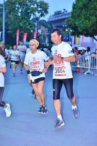 BIB: 3344, 3804
                            <button type="button" onclick="openModal(5954627)" class="btn btn-primary btn-sm float-right btn-popup" data-toggle="modal" data-target=".modal-high-quality">
                        <i class="fas fa-shopping-cart"></i> Add to Cart
                    </button>
                                            <button type="button" onclick="isThisMe(5954627, true)" class="btn btn-success btn-sm float-right btn-popup btn-isme hidden" data-toggle="tooltip" data-placement="bottom" title="นี่คือรูปของคุณใช่ไหม คลิกที่นี่เพื่อเอาเข้าอัลบั้ม">
                        <i class="fas fa-plus"></i> Add to album
                    </button>
                    <button type="button" onclick="isThisMe(5954627, false)" class="btn btn-warning btn-sm float-right btn-popup btn-isnotme hidden">
                        <i class="fas fa-ban"></i> Remove from album
                    </button>