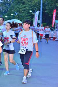 BIB: 2019, 6174, 576
                            <button type="button" onclick="openModal(5951893)" class="btn btn-primary btn-sm float-right btn-popup" data-toggle="modal" data-target=".modal-high-quality">
                        <i class="fas fa-shopping-cart"></i> Add to Cart
                    </button>
                                            <button type="button" onclick="isThisMe(5951893, true)" class="btn btn-success btn-sm float-right btn-popup btn-isme hidden" data-toggle="tooltip" data-placement="bottom" title="นี่คือรูปของคุณใช่ไหม คลิกที่นี่เพื่อเอาเข้าอัลบั้ม">
                        <i class="fas fa-plus"></i> Add to album
                    </button>
                    <button type="button" onclick="isThisMe(5951893, false)" class="btn btn-warning btn-sm float-right btn-popup btn-isnotme hidden">
                        <i class="fas fa-ban"></i> Remove from album
                    </button>