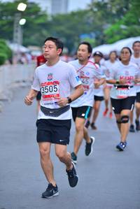 BIB: 3505, 1840
                            <button type="button" onclick="openModal(5994571)" class="btn btn-primary btn-sm float-right btn-popup" data-toggle="modal" data-target=".modal-high-quality">
                        <i class="fas fa-shopping-cart"></i> Add to Cart
                    </button>
                                            <button type="button" onclick="isThisMe(5994571, true)" class="btn btn-success btn-sm float-right btn-popup btn-isme hidden" data-toggle="tooltip" data-placement="bottom" title="นี่คือรูปของคุณใช่ไหม คลิกที่นี่เพื่อเอาเข้าอัลบั้ม">
                        <i class="fas fa-plus"></i> Add to album
                    </button>
                    <button type="button" onclick="isThisMe(5994571, false)" class="btn btn-warning btn-sm float-right btn-popup btn-isnotme hidden">
                        <i class="fas fa-ban"></i> Remove from album
                    </button>