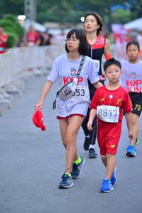 BIB: 8817
                            <button type="button" onclick="openModal(5994147)" class="btn btn-primary btn-sm float-right btn-popup" data-toggle="modal" data-target=".modal-high-quality">
                        <i class="fas fa-shopping-cart"></i> Add to Cart
                    </button>
                                            <button type="button" onclick="isThisMe(5994147, true)" class="btn btn-success btn-sm float-right btn-popup btn-isme hidden" data-toggle="tooltip" data-placement="bottom" title="นี่คือรูปของคุณใช่ไหม คลิกที่นี่เพื่อเอาเข้าอัลบั้ม">
                        <i class="fas fa-plus"></i> Add to album
                    </button>
                    <button type="button" onclick="isThisMe(5994147, false)" class="btn btn-warning btn-sm float-right btn-popup btn-isnotme hidden">
                        <i class="fas fa-ban"></i> Remove from album
                    </button>