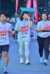 BIB: 2019, 318, 6351, 6061
                            <button type="button" onclick="openModal(5957335)" class="btn btn-primary btn-sm float-right btn-popup" data-toggle="modal" data-target=".modal-high-quality">
                        <i class="fas fa-shopping-cart"></i> Add to Cart
                    </button>
                                            <button type="button" onclick="isThisMe(5957335, true)" class="btn btn-success btn-sm float-right btn-popup btn-isme hidden" data-toggle="tooltip" data-placement="bottom" title="นี่คือรูปของคุณใช่ไหม คลิกที่นี่เพื่อเอาเข้าอัลบั้ม">
                        <i class="fas fa-plus"></i> Add to album
                    </button>
                    <button type="button" onclick="isThisMe(5957335, false)" class="btn btn-warning btn-sm float-right btn-popup btn-isnotme hidden">
                        <i class="fas fa-ban"></i> Remove from album
                    </button>