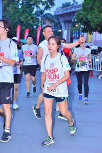 BIB: 6125
                            <button type="button" onclick="openModal(5954528)" class="btn btn-primary btn-sm float-right btn-popup" data-toggle="modal" data-target=".modal-high-quality">
                        <i class="fas fa-shopping-cart"></i> Add to Cart
                    </button>
                                            <button type="button" onclick="isThisMe(5954528, true)" class="btn btn-success btn-sm float-right btn-popup btn-isme hidden" data-toggle="tooltip" data-placement="bottom" title="นี่คือรูปของคุณใช่ไหม คลิกที่นี่เพื่อเอาเข้าอัลบั้ม">
                        <i class="fas fa-plus"></i> Add to album
                    </button>
                    <button type="button" onclick="isThisMe(5954528, false)" class="btn btn-warning btn-sm float-right btn-popup btn-isnotme hidden">
                        <i class="fas fa-ban"></i> Remove from album
                    </button>