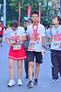 BIB: 2019, 8892, 3002, 4132
                            <button type="button" onclick="openModal(5978282)" class="btn btn-primary btn-sm float-right btn-popup" data-toggle="modal" data-target=".modal-high-quality">
                        <i class="fas fa-shopping-cart"></i> Add to Cart
                    </button>
                                            <button type="button" onclick="isThisMe(5978282, true)" class="btn btn-success btn-sm float-right btn-popup btn-isme hidden" data-toggle="tooltip" data-placement="bottom" title="นี่คือรูปของคุณใช่ไหม คลิกที่นี่เพื่อเอาเข้าอัลบั้ม">
                        <i class="fas fa-plus"></i> Add to album
                    </button>
                    <button type="button" onclick="isThisMe(5978282, false)" class="btn btn-warning btn-sm float-right btn-popup btn-isnotme hidden">
                        <i class="fas fa-ban"></i> Remove from album
                    </button>