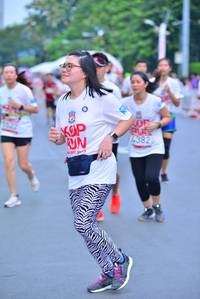 BIB: 4382
                            <button type="button" onclick="openModal(5991348)" class="btn btn-primary btn-sm float-right btn-popup" data-toggle="modal" data-target=".modal-high-quality">
                        <i class="fas fa-shopping-cart"></i> Add to Cart
                    </button>
                                            <button type="button" onclick="isThisMe(5991348, true)" class="btn btn-success btn-sm float-right btn-popup btn-isme hidden" data-toggle="tooltip" data-placement="bottom" title="นี่คือรูปของคุณใช่ไหม คลิกที่นี่เพื่อเอาเข้าอัลบั้ม">
                        <i class="fas fa-plus"></i> Add to album
                    </button>
                    <button type="button" onclick="isThisMe(5991348, false)" class="btn btn-warning btn-sm float-right btn-popup btn-isnotme hidden">
                        <i class="fas fa-ban"></i> Remove from album
                    </button>