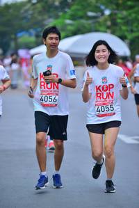 BIB: 2019, 4056, 4055
                            <button type="button" onclick="openModal(5995923)" class="btn btn-primary btn-sm float-right btn-popup" data-toggle="modal" data-target=".modal-high-quality">
                        <i class="fas fa-shopping-cart"></i> Add to Cart
                    </button>
                                            <button type="button" onclick="isThisMe(5995923, true)" class="btn btn-success btn-sm float-right btn-popup btn-isme hidden" data-toggle="tooltip" data-placement="bottom" title="นี่คือรูปของคุณใช่ไหม คลิกที่นี่เพื่อเอาเข้าอัลบั้ม">
                        <i class="fas fa-plus"></i> Add to album
                    </button>
                    <button type="button" onclick="isThisMe(5995923, false)" class="btn btn-warning btn-sm float-right btn-popup btn-isnotme hidden">
                        <i class="fas fa-ban"></i> Remove from album
                    </button>